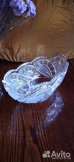 Большая хрустальная ваза ладья