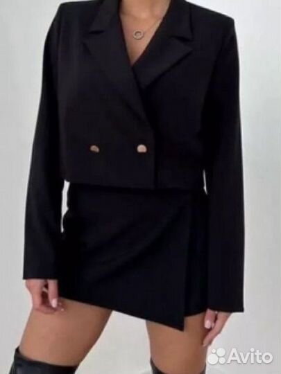 Костюм женский