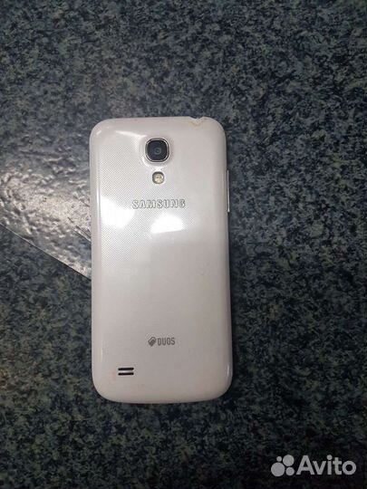 Телефон Samsung galaxy s4 mini