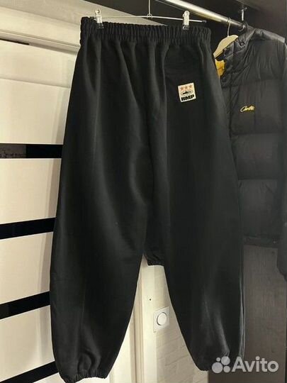 Спортивные штаны Corteiz