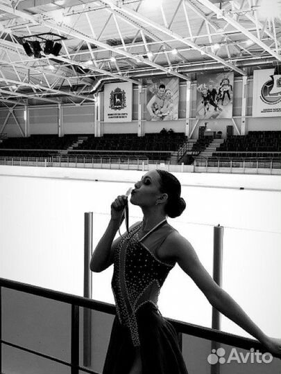 Тренер по фигурному катанию