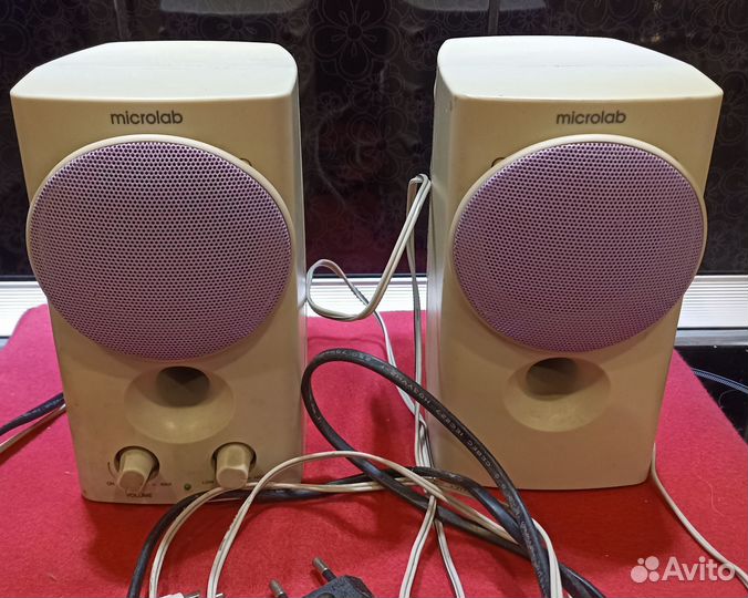 Колонки для компьютера Microlab