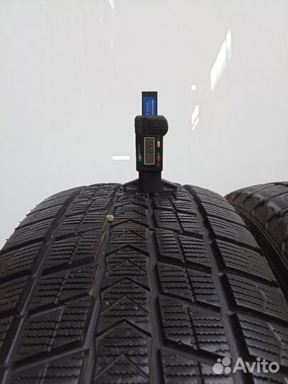 Roadstone Winguard Ice SUV 265/60 R18
