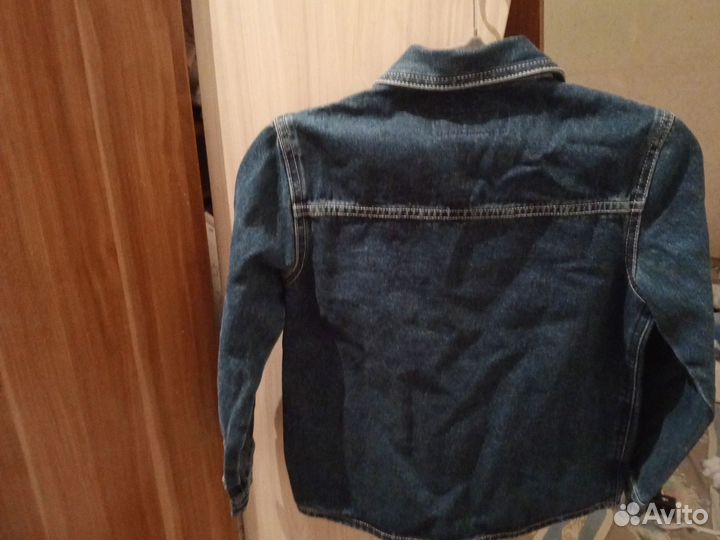 Джинсовая куртка