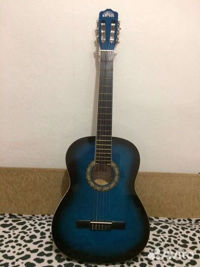 Продам гитару