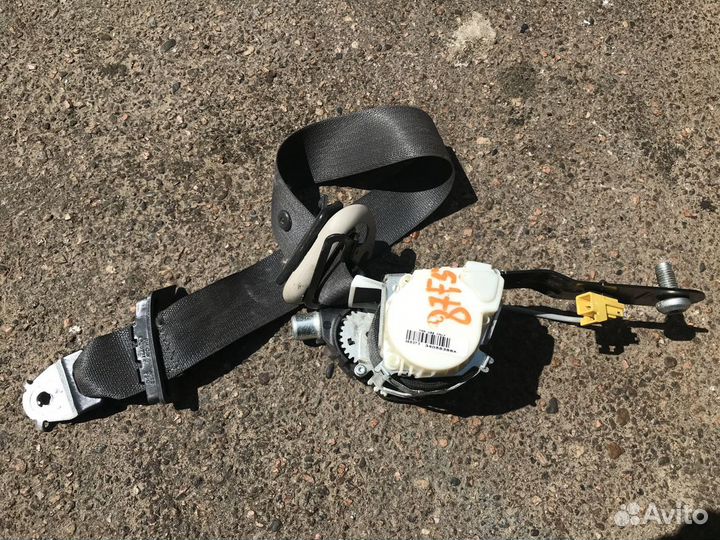 Ремень безопасности передний правый Escalade