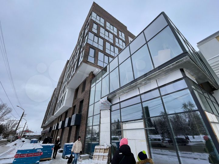 2-к. квартира, 65 м², 4/17 эт.