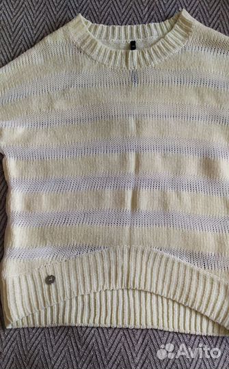 Свитер женский S