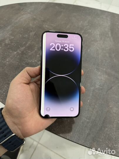 Экран на iPhone 14 Pro Max