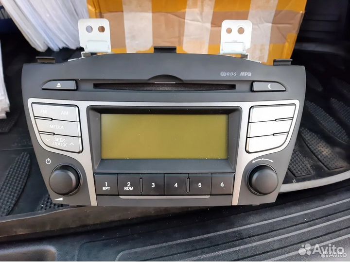 Магнитола на hyundai ix35 2014г