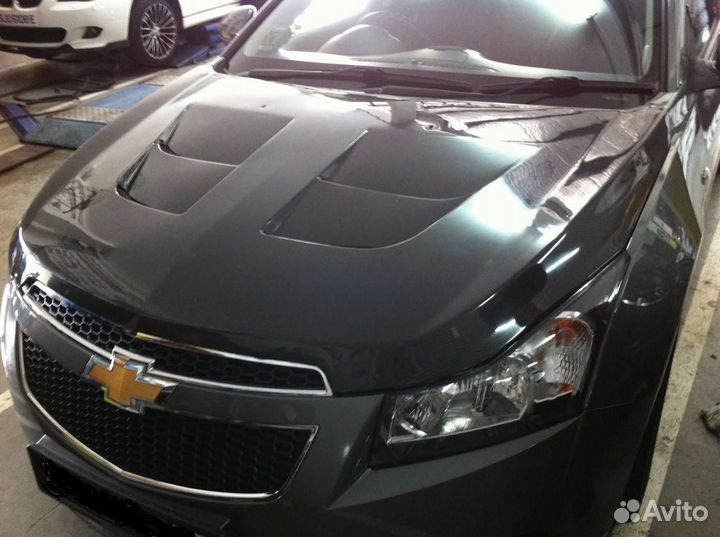 Тюнинг капот chevrolet cruze