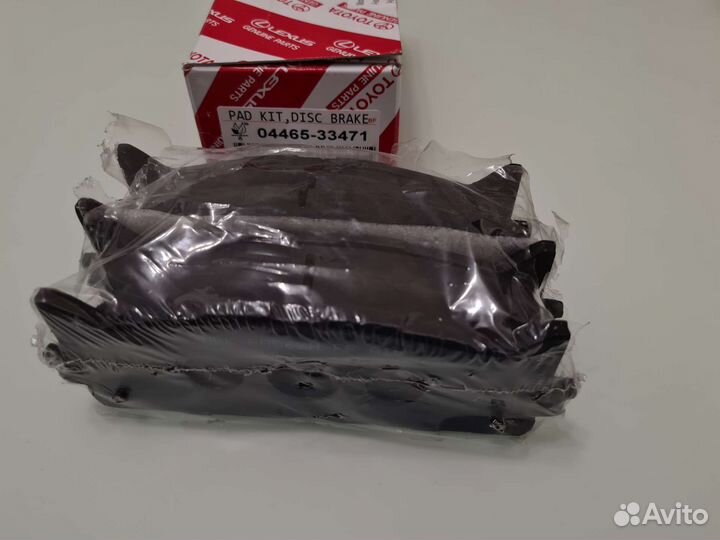 Колодки тормозные передние Toyota Camry V40/V50