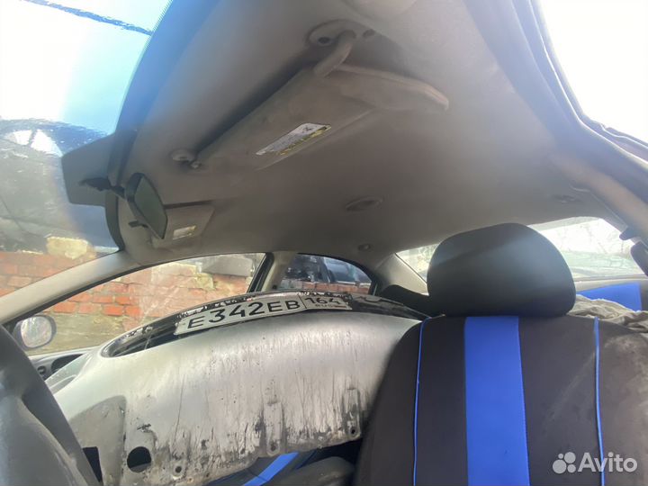 Пластик на sebring chrysler сиденья