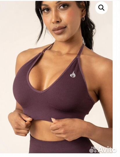 Топ женский спортивный