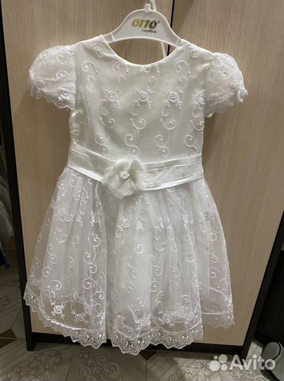 Платье нарядное