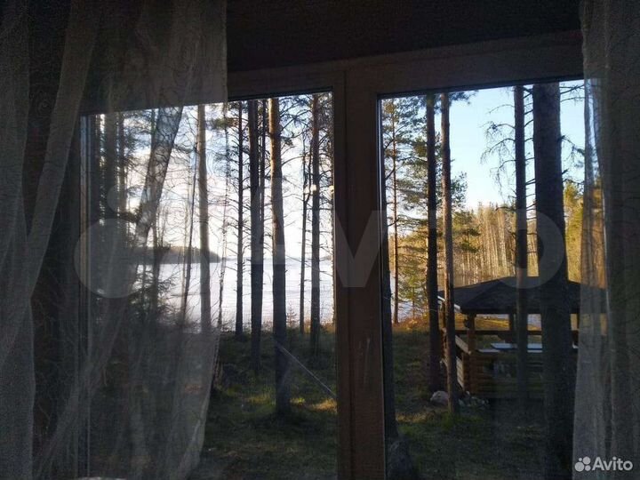 Коттедж 160 м² на участке 100 сот.