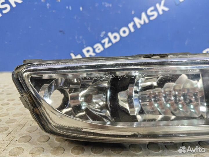 Фара противотуманная передняя правая Volkswagen