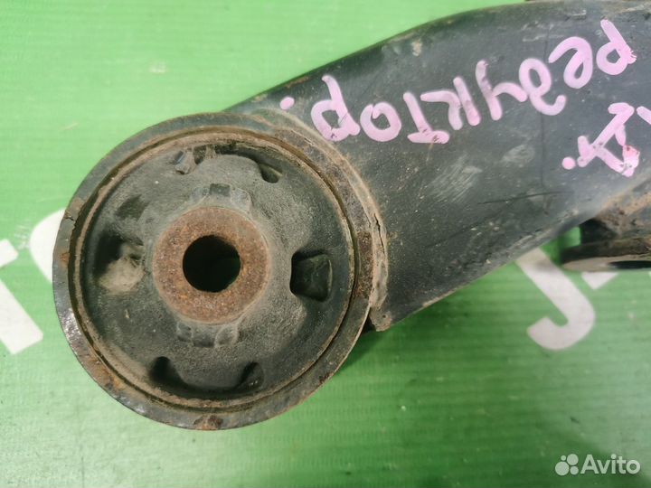 Опора заднего редуктора