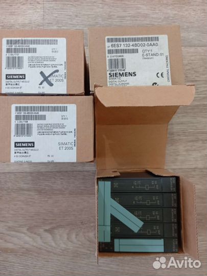 Электронный модуль Siemens 6ES7132-4BD02-0AA0