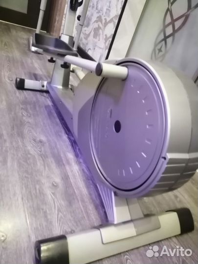 Эллиптический тренажер