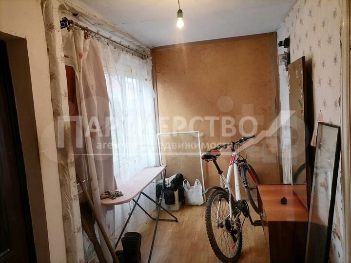 Дом 30 м² на участке 6 сот.