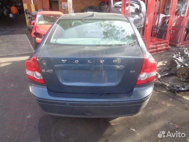 Разбор на запчасти Volvo S40 2004