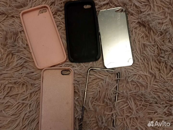 Чехлы на телефон iPhone 5s
