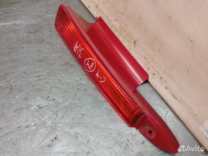 Катафот бампера задний правый Citroen C4 хетчбек