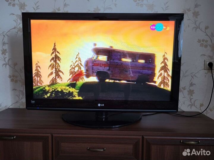 Телевизор LG 42
