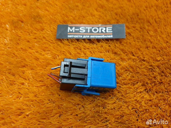 Реле Bmw 3-Series E46 M43B19 (194E1) 2000