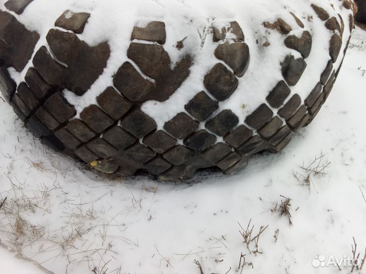 Шины на фронтальный погрузчик