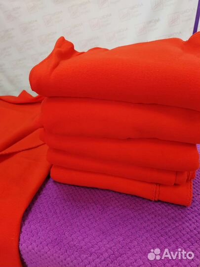 Пледы флисовые ярко оранжевые