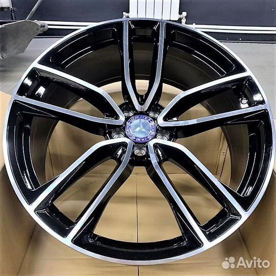 Диски на Mercedes Мерседес GLE V167 R22