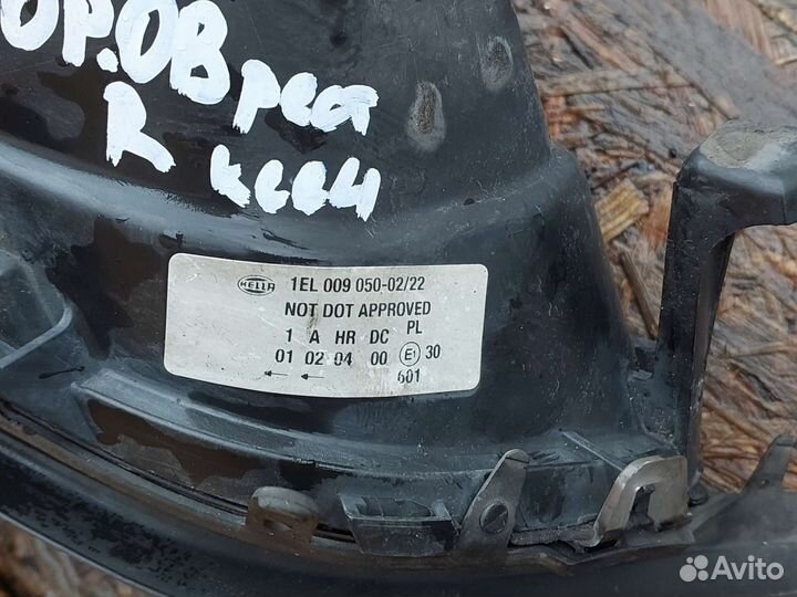 Фара правая Opel Omega B ксенон рестайлинг