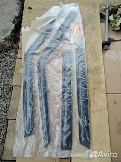 Дефлекторы окон (ветровики) на Ваз-2109, 2114