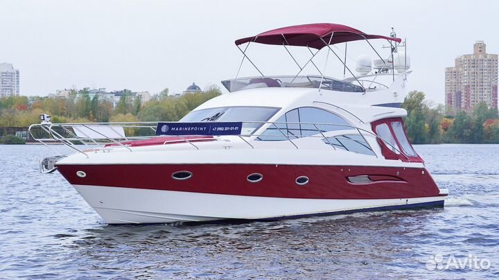 Моторная яхта Galeon 440 FLY