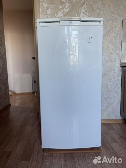 Холодильник бу бирюса