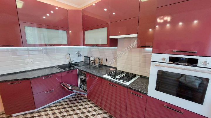 4-к. квартира, 95,2 м², 4/4 эт.