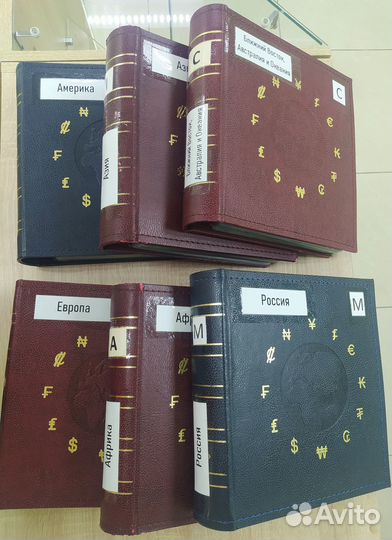Банкноты в ассортименте Африка Европа Азия Америка