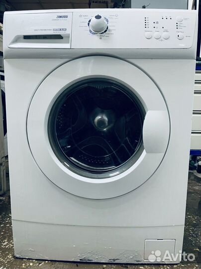 Стиральная машина Zanussi ZWO 683 V