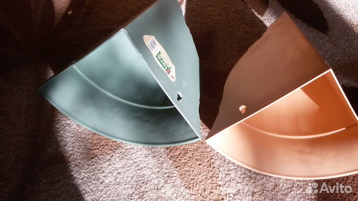 Кашпо для цветов угловое на стену