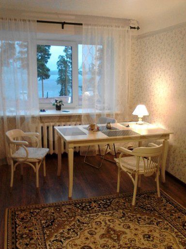 2-к. квартира, 40 м², 4/4 эт.