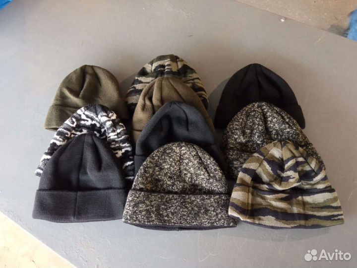 Шапка вязаная на флисе