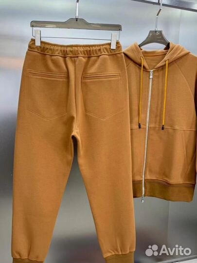 Спортивный костюм Loro piana