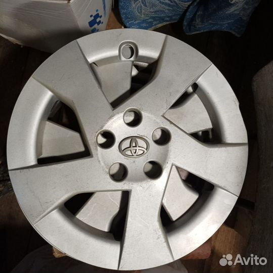 Колпаки на колеса r 15 toyota