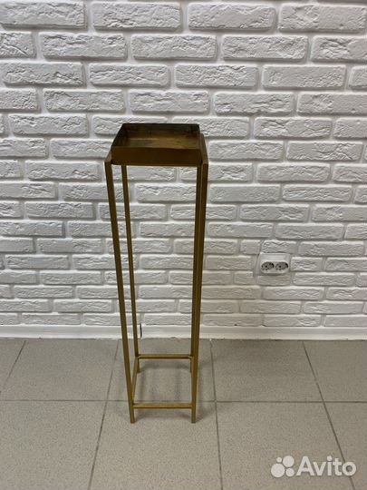 Подставка под цветы оазис