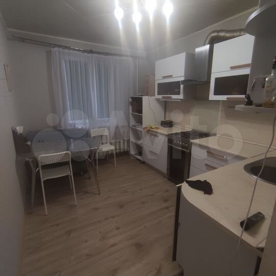 3-к. квартира, 69 м², 1/10 эт.