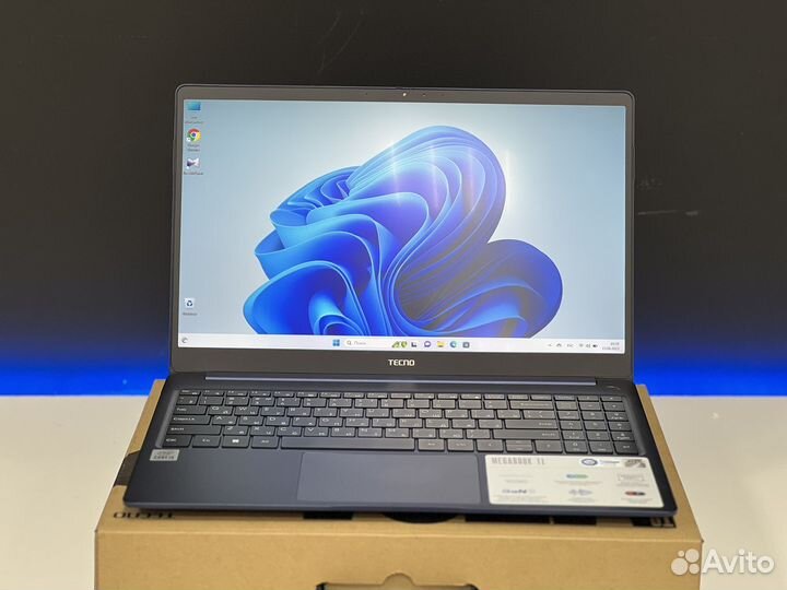 Новый ноут IPS Core i5 10 16G озу SSD512g Металл