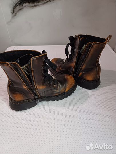 Ботинки демисезонные для девочки размер 28