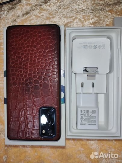 Смартфон Samsung Galaxy S20FE 8/256 Гб